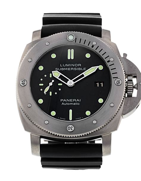 panerai submersible 305 review|panerai luminor 305.